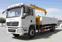 Манипулятор 6,3т 4х2 Шахман (6)